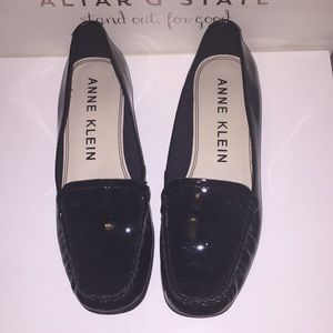 Anne Klein black dress shoes